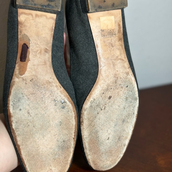 Tory Burch Gray Fabric Pink Logo Slip On Loafer - Picture 7 of 7